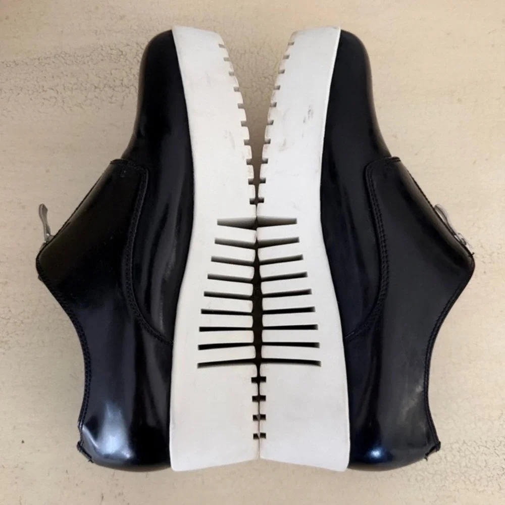 Opening Ceremony Women Sz 39 Black White Platform Zip Slip-On‎ Sneaker Shoes